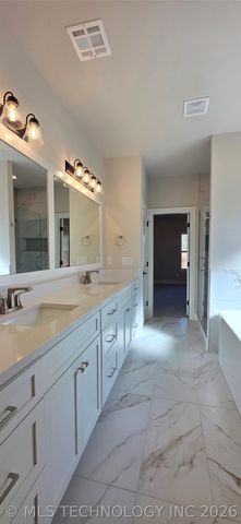 1014 E Delmar Place, Broken Arrow, OK 74012