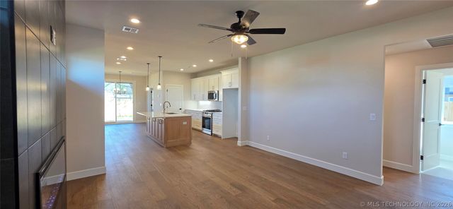 1014 E Delmar Place, Broken Arrow, OK 74012