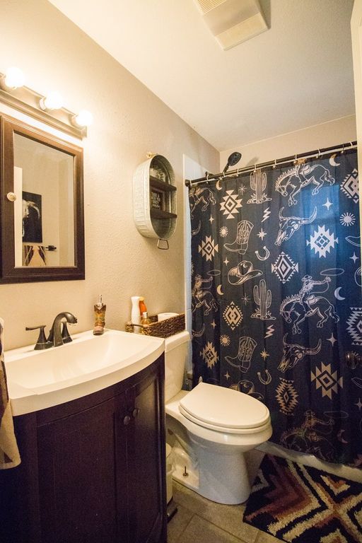 Image 9 of property listing at 213 N Van Buren St, San Angelo, TX 76901