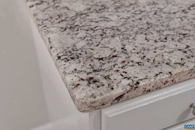 15 NORTHWOOD RD, Palmyra, VA 22963