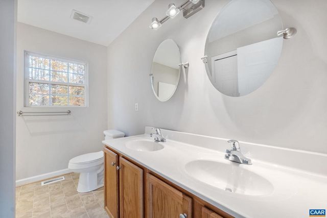 15 NORTHWOOD RD, Palmyra, VA 22963