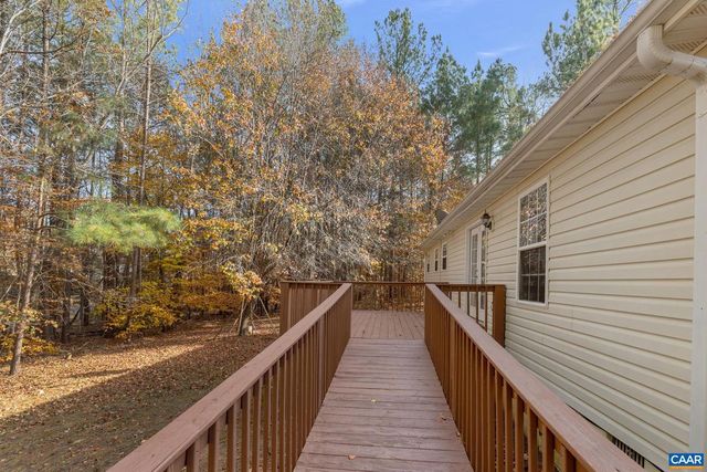 15 NORTHWOOD RD, Palmyra, VA 22963