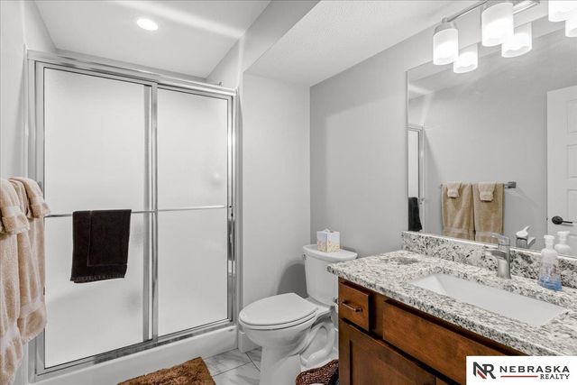 6104 S 97th Street, Lincoln, NE 68526