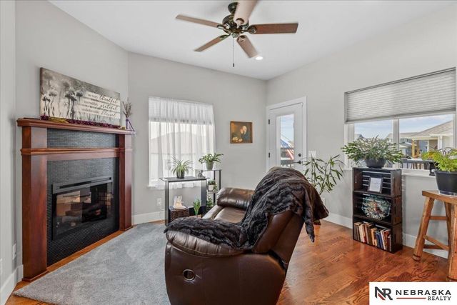 6104 S 97th Street, Lincoln, NE 68526