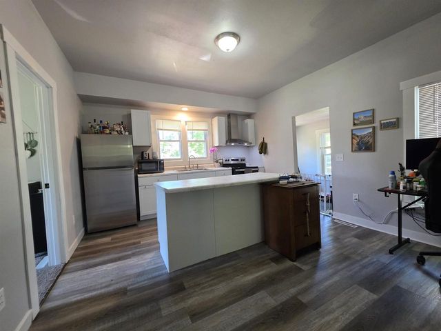607 S Miller Street, Oxford, WI 53952
