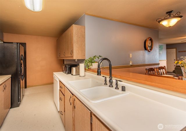 616 E Lauridsen Boulevard, Port Angeles, WA 98362