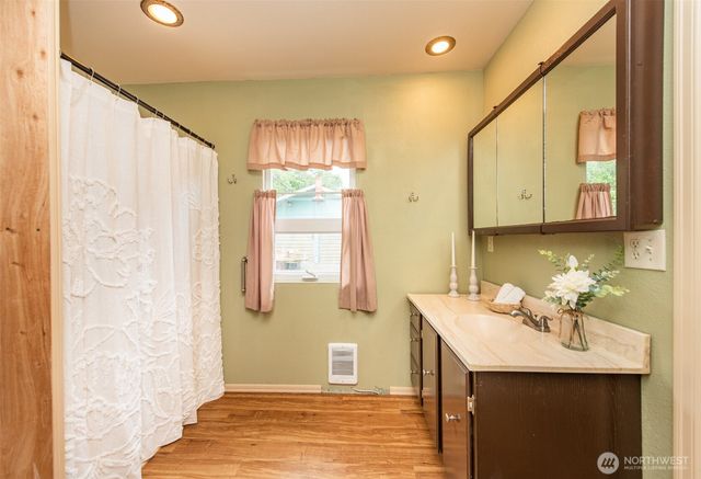 616 E Lauridsen Boulevard, Port Angeles, WA 98362