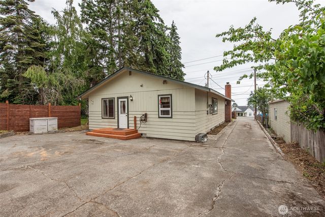 616 E Lauridsen Boulevard, Port Angeles, WA 98362