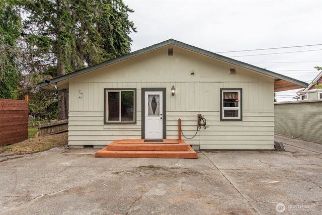 616 E Lauridsen Boulevard, Port Angeles, WA 98362