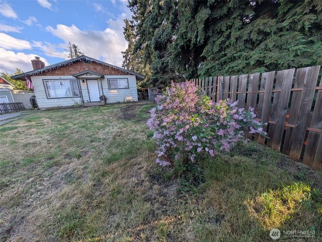 616 E Lauridsen Boulevard, Port Angeles, WA 98362