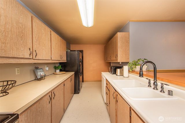 616 E Lauridsen Boulevard, Port Angeles, WA 98362