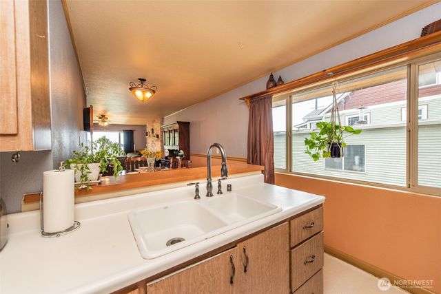 616 E Lauridsen Boulevard, Port Angeles, WA 98362