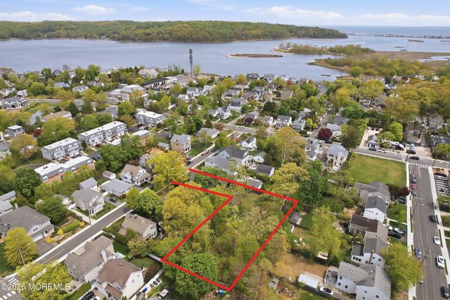 11 Bruce Place, Rumson, NJ 07760