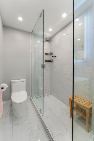 1516 N State Parkway 16D, Chicago, IL 60610