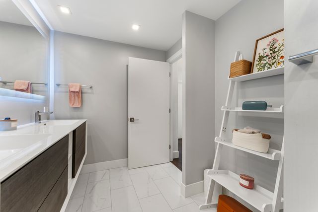 1516 N State Parkway 16D, Chicago, IL 60610