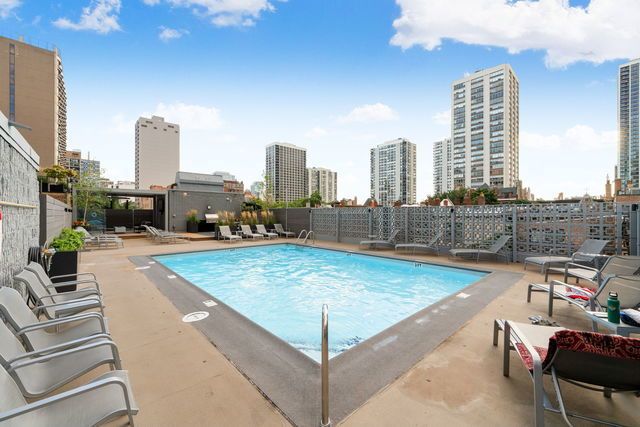 1516 N State Parkway 16D, Chicago, IL 60610