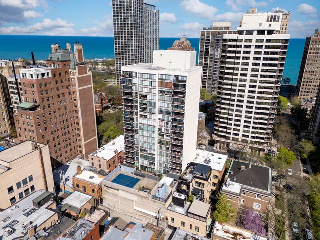 1516 N State Parkway 16D, Chicago, IL 60610