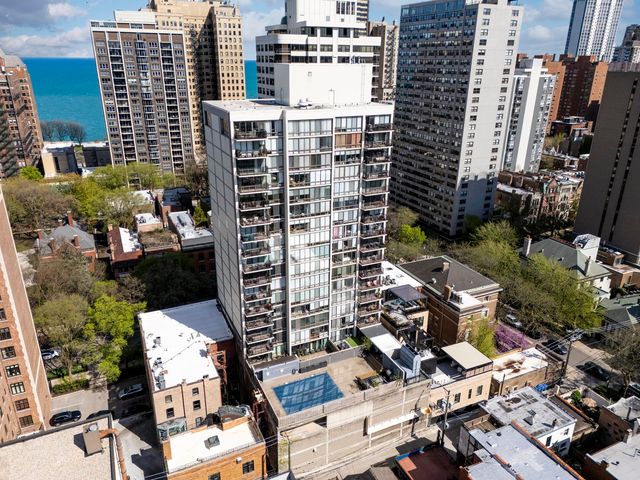 1516 N State Parkway 16D, Chicago, IL 60610