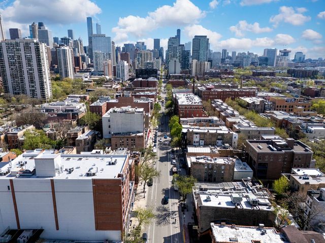 1516 N State Parkway 16D, Chicago, IL 60610