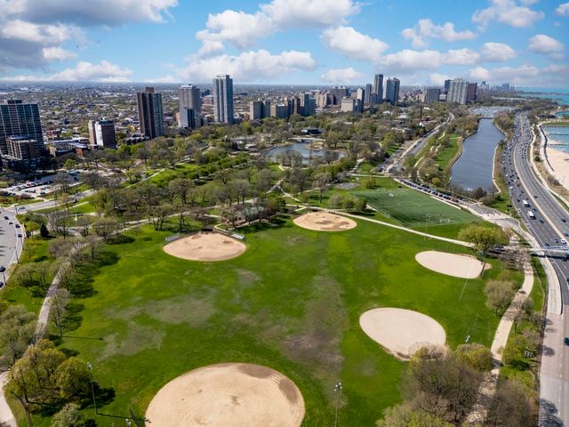 1516 N State Parkway 16D, Chicago, IL 60610