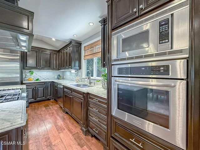 4332 Allott Avenue, Sherman Oaks, CA 91423