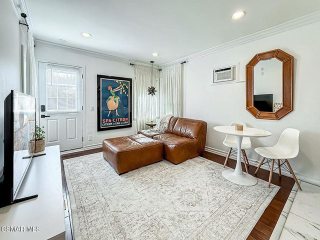 4332 Allott Avenue, Sherman Oaks, CA 91423