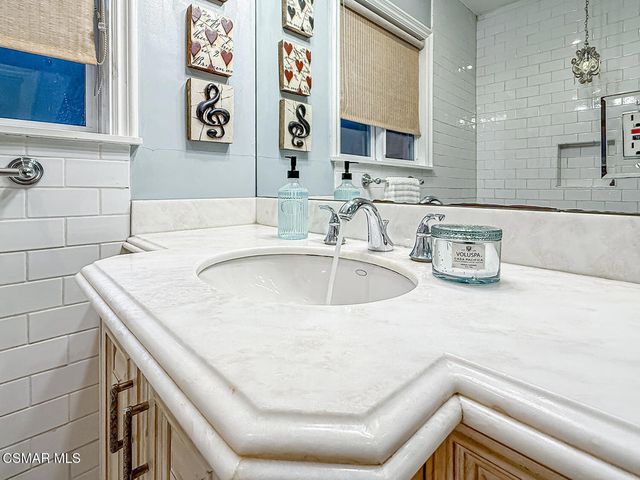 4332 Allott Avenue, Sherman Oaks, CA 91423