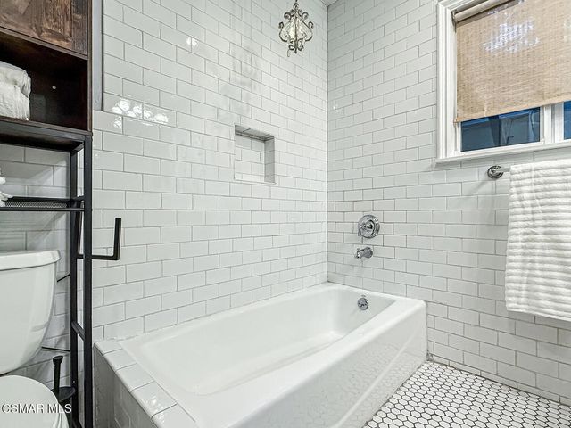 4332 Allott Avenue, Sherman Oaks, CA 91423