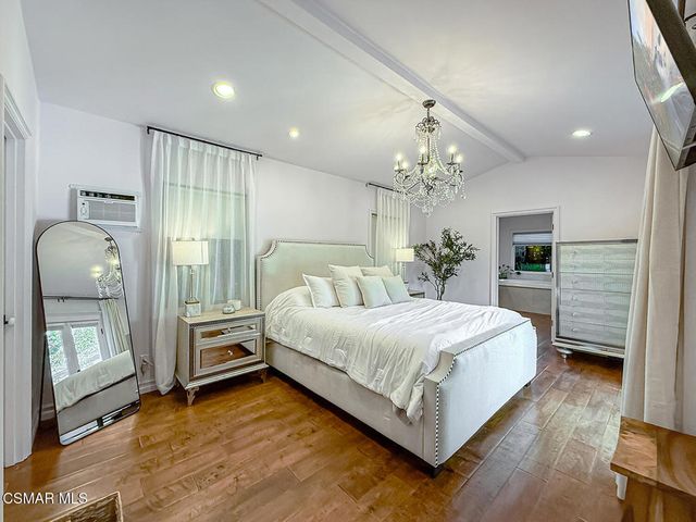 4332 Allott Avenue, Sherman Oaks, CA 91423