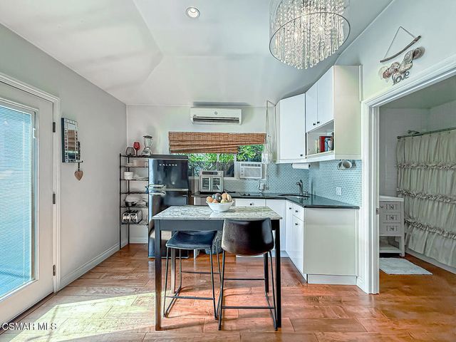 4332 Allott Avenue, Sherman Oaks, CA 91423