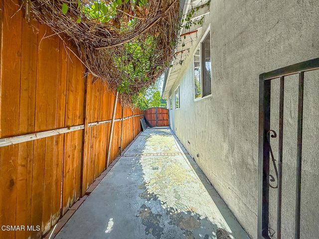 4332 Allott Avenue, Sherman Oaks, CA 91423