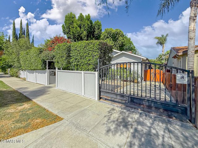 4332 Allott Avenue, Sherman Oaks, CA 91423