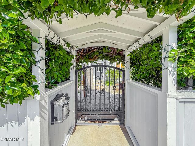 4332 Allott Avenue, Sherman Oaks, CA 91423