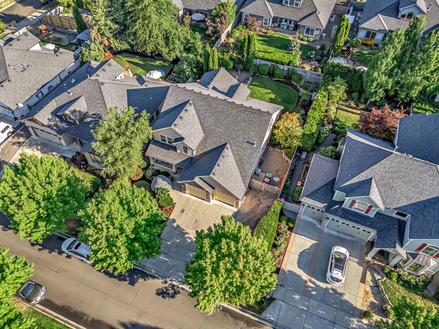 3909 Crystal Springs Drive, Medford, OR 97504