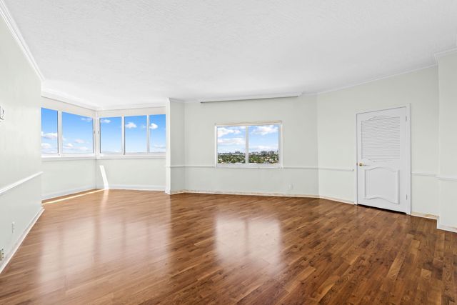 333 SUNSET Drive 1008, Fort Lauderdale, FL 33301