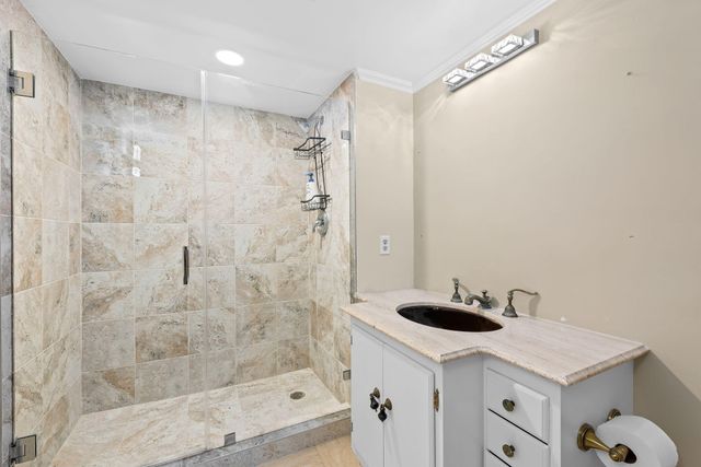 333 SUNSET Drive 1008, Fort Lauderdale, FL 33301