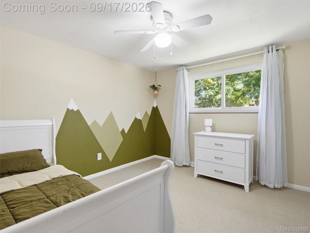 3642 Hi Lure Drive, Orion Charter Township, MI 48360