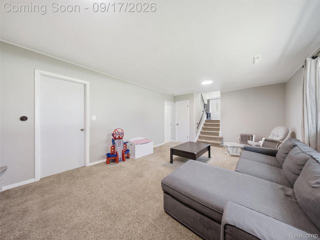 3642 Hi Lure Drive, Orion Charter Township, MI 48360
