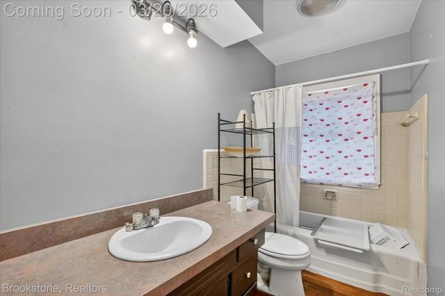 120 Boman Street, Flushing, MI 48433