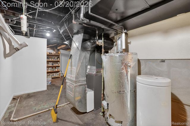 120 Boman Street, Flushing, MI 48433