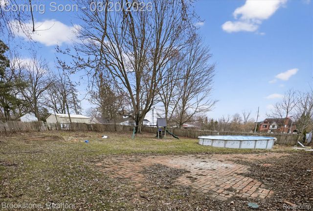 120 Boman Street, Flushing, MI 48433