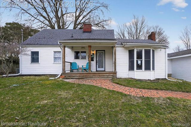 120 Boman Street, Flushing, MI 48433