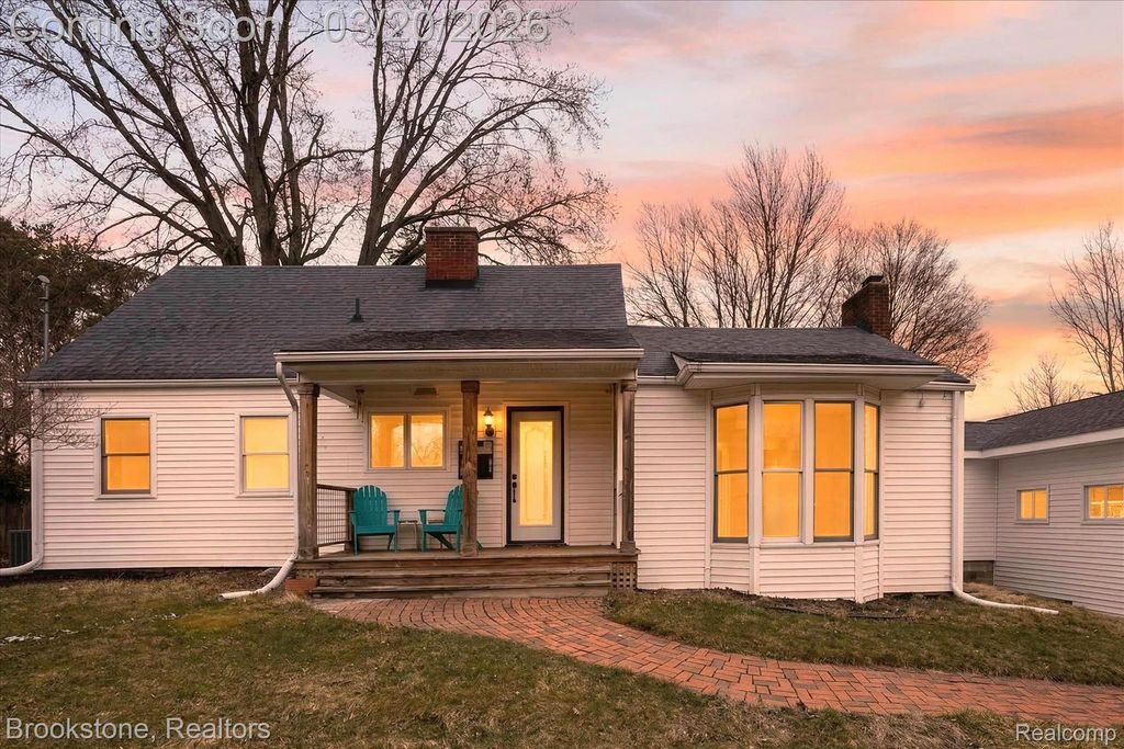 120 Boman Street, Flushing, MI 48433