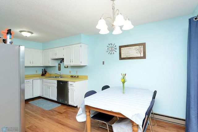 828 10th Avenue E, West Fargo, ND 58078