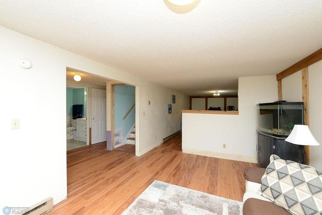 828 10th Avenue E, West Fargo, ND 58078