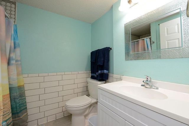 828 10th Avenue E, West Fargo, ND 58078