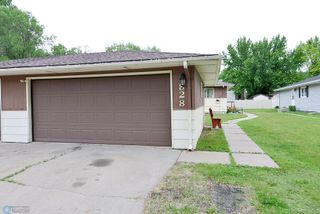 828 10th Avenue E, West Fargo, ND 58078