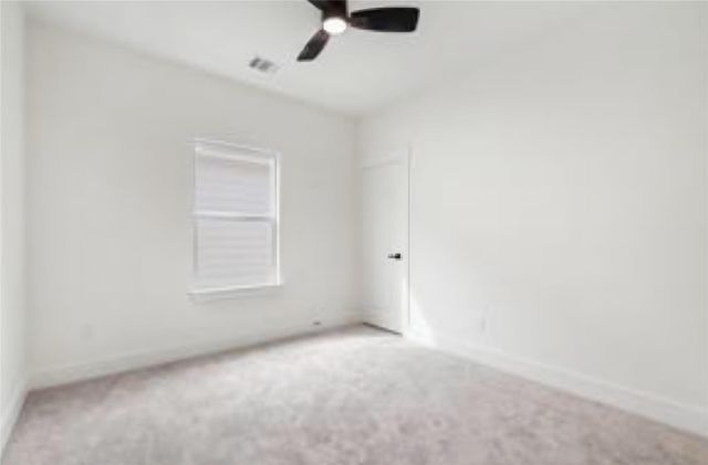 127 S Virginia Street, La Porte, TX 77571