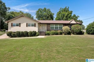 204 ARDELLA CR, Gardendale, AL 35071