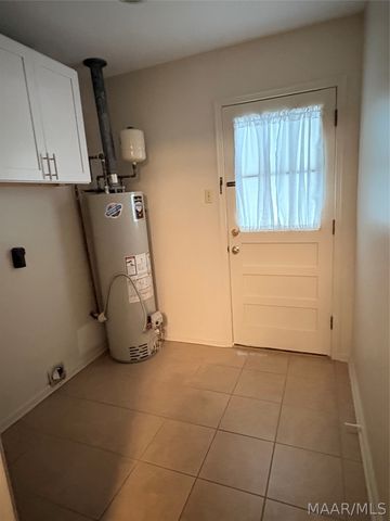 1738 Fairforest Drive, Montgomery, AL 36106